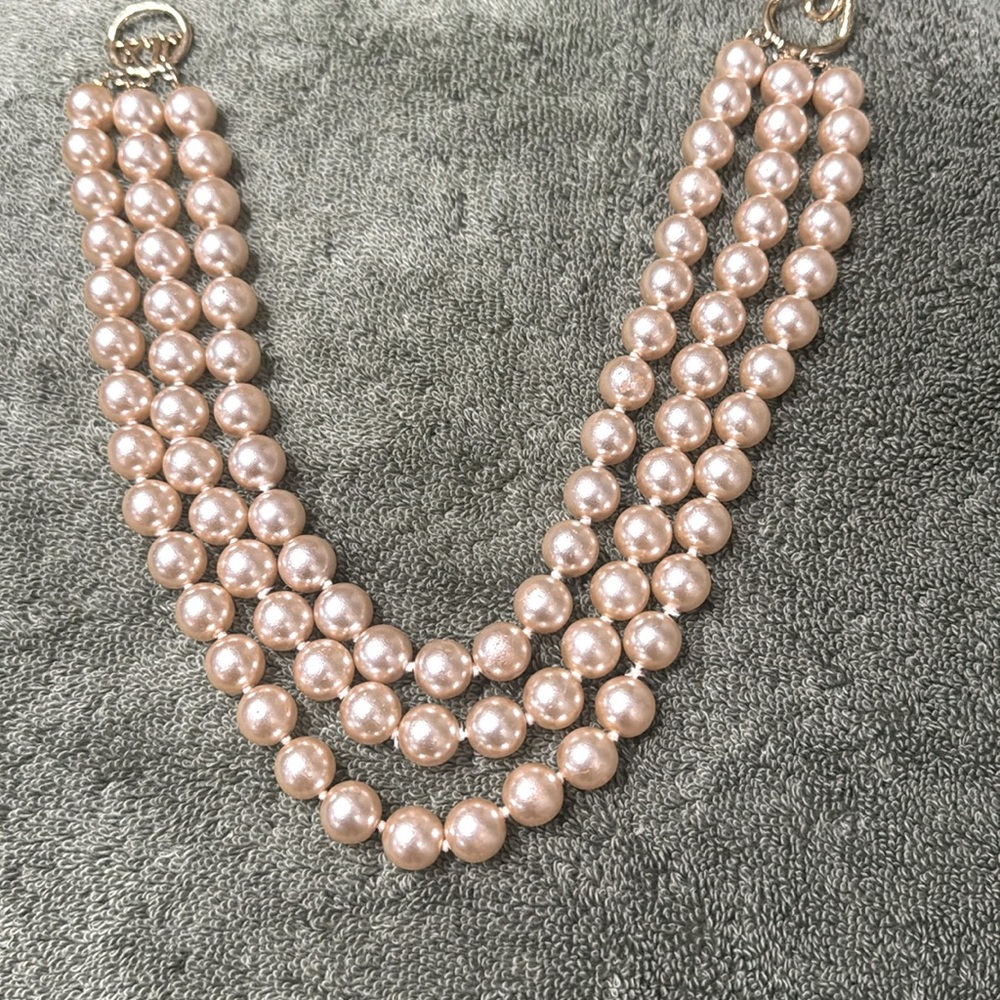 Vintage Kenneth J Lane glass Pearl Necklace Famous Barbara Bush style - Picture 1 of 4